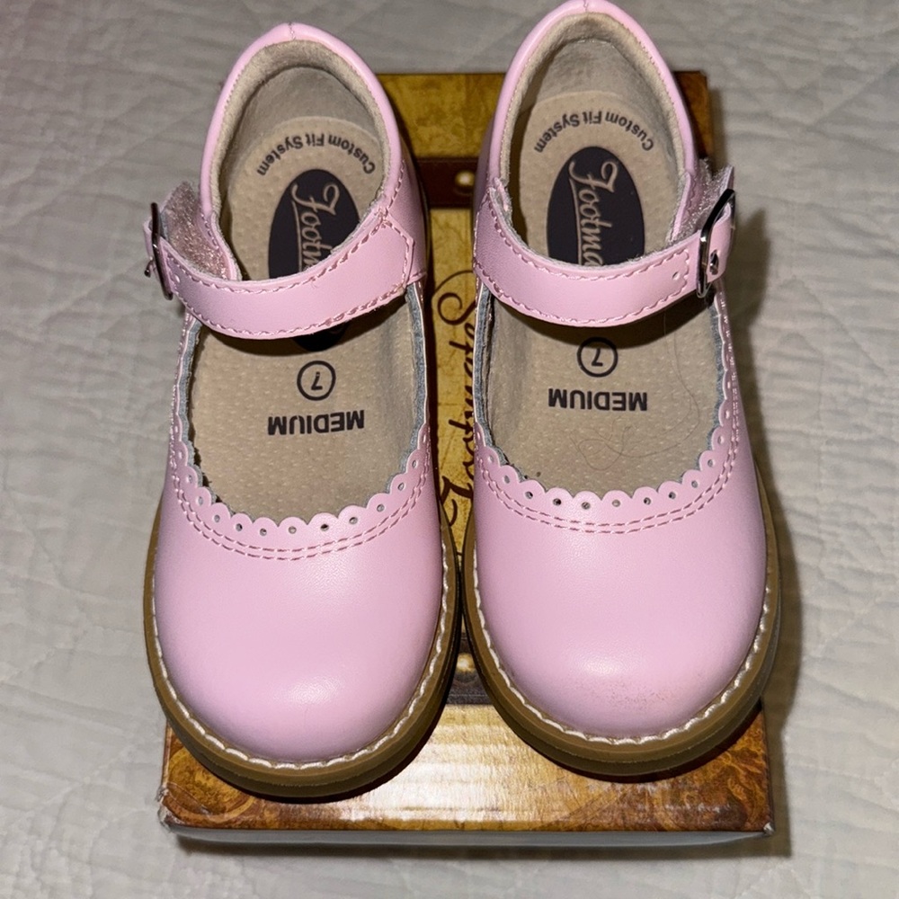 Pink Footmates- Allie Toddler size 7 Worn Once